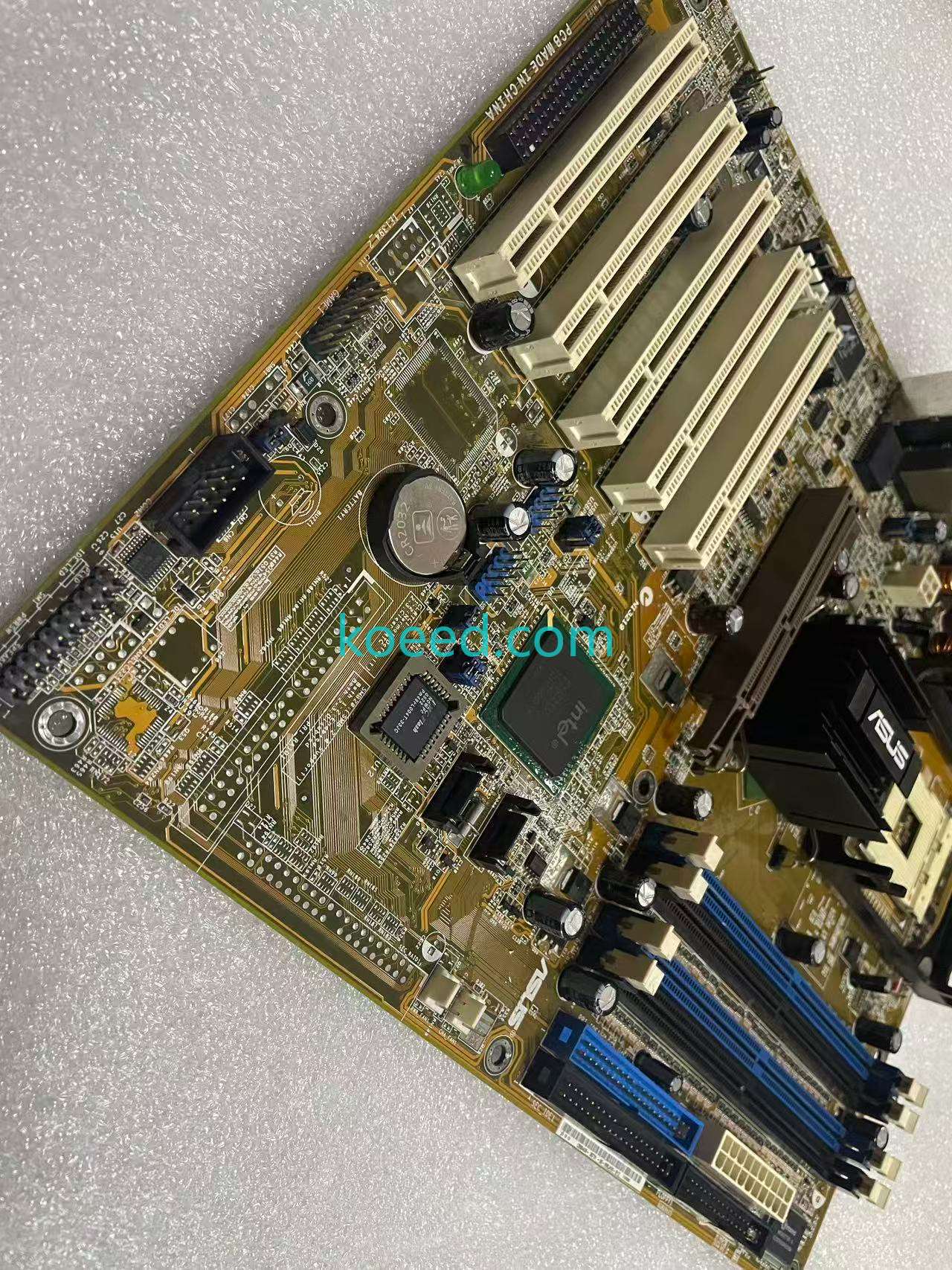 P4P800 SE - Product View